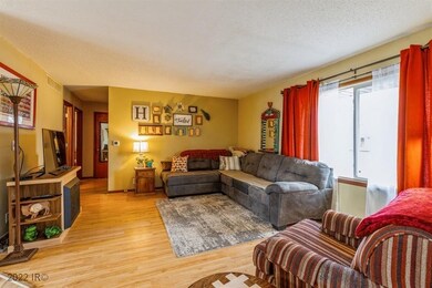 4211 SE 12th St, Des Moines, IA 50315 - photo 6