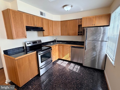 2113 Fort Davis St SE unit 102, Washington, DC 20020 - photo 2