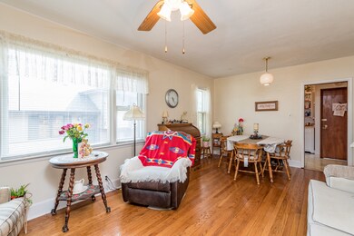 910 N Mcaree Rd, Waukegan, IL 60085 - photo 7