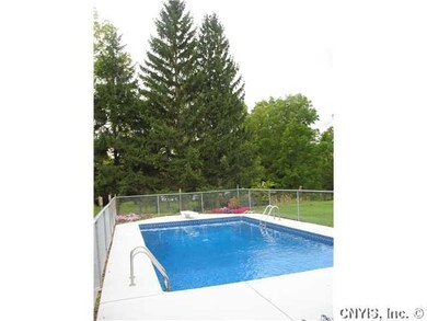 Swimming Pool/Hot Tub/Sauna