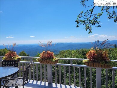 200 Longview Dr, Blowing Rock, NC 28605 - photo 3