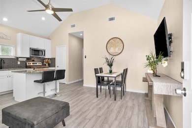 286 Westchase, Montgomery, TX 77316 - photo 3