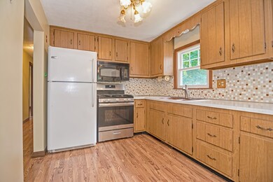 73 Crocker Ave, Franklin, MA 02038 - photo 6