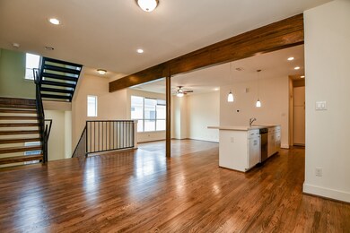 Bright large living area, kitchen/dining combo.