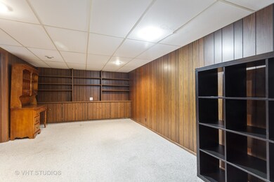 1402 W Downer Place, Aurora, IL 60506 - photo 2