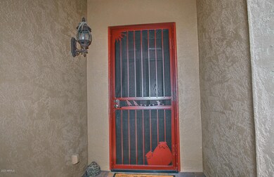 6848 W Stony Quail Way-large-003-058-Met