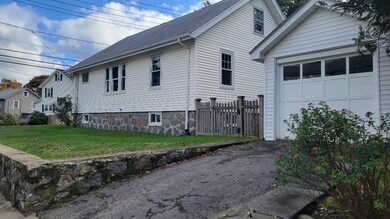 382 Baker St unit 1, West Roxbury, MA 02132 - photo 2