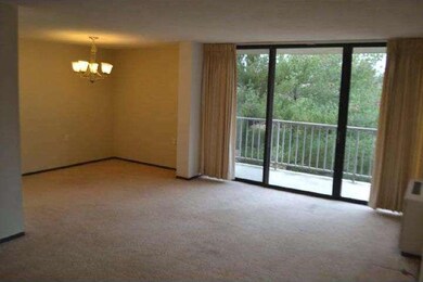 Strath Haven Condominiums unit 1028, Swarthmore, PA 19081 - photo 2