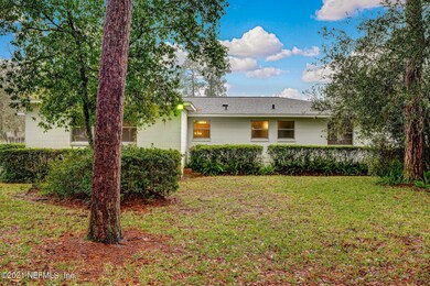 804 Acapulco Rd, Jacksonville, FL 32216 - photo 3