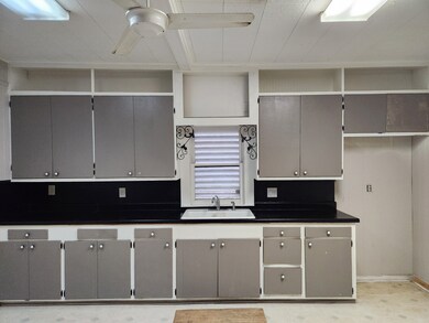 1400 6th St, Rosenberg, TX 77471 - photo 5