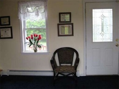 421 Mulpus Rd, Lunenburg, MA 01462 - photo 4