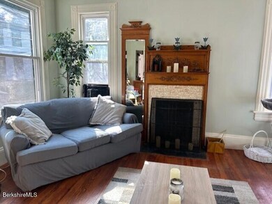 31 Dover St, North Adams, MA 01247 - photo 7