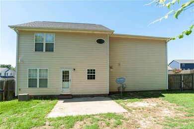 1528 Timberrock Ct, Fayetteville, NC 28306 - photo 4