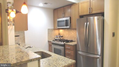 739 Newton Place NW unit 202, Washington, DC 20010 - photo 3