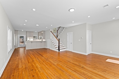 2130 Weaver St, Charleston, SC 29403 - photo 3