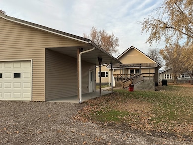 113 E Lake St, Rockwell City, IA 50579 - photo 5