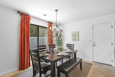 9-web-or-mls-CAMA0340
