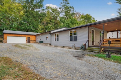 1126 19th St, Logansport, IN 46947 - photo 3