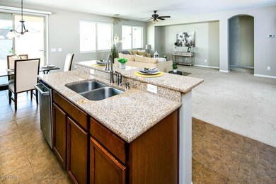 1146 W Date Rd, San Tan Valley, AZ 85140 - photo 2