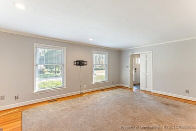 422 Edinburgh Dr, Fayetteville, NC 28303 - photo 7