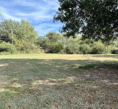 2502 Haskell St, Muskogee, OK 74403 - photo 4