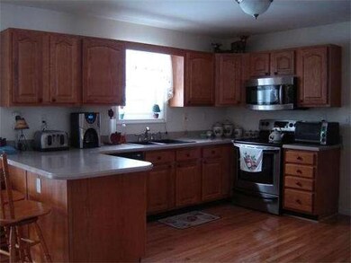 50 Dudley Oxford Rd, Dudley, MA 01571 - photo 5