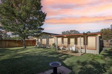 937 Dee Ln, Bedford, TX 76022 - photo 7