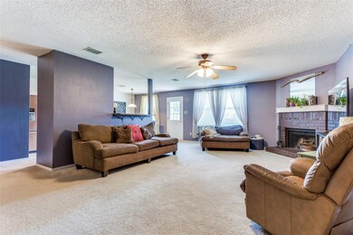 2914 Jamestown Dr, Wylie, TX 75098 - photo 3