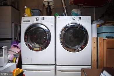 5518 Rinker Cir unit 331, Doylestown, PA 18902 - photo 5