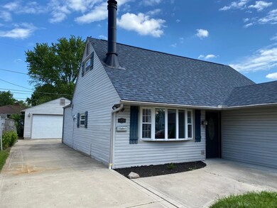 4028 Rickenbacker Ave, Columbus, OH 43213 - photo 3