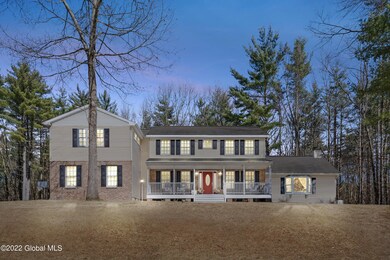 121 Chelsea Dr, Saratoga Springs, NY 12866 - photo 3