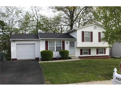 682 Cherryhurst Dr, Columbus, OH 43228 - photo 2