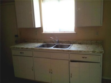 2310 Tremont Ave unit AB, El Paso, TX 79930 - photo 4