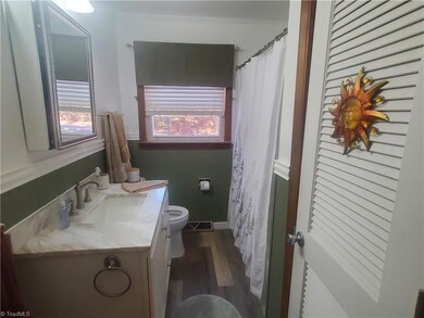 1827 Balsam St, Asheboro, NC 27205 - photo 7