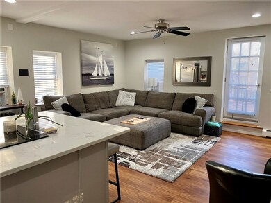 19 Sherman St unit 3B, Newport, RI 02840 - photo 4