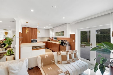 726 NE 17th Way, Fort Lauderdale, FL 33304 - photo 7