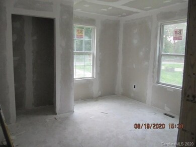 381 Holmes St, Shelby, NC 28152 - photo 6