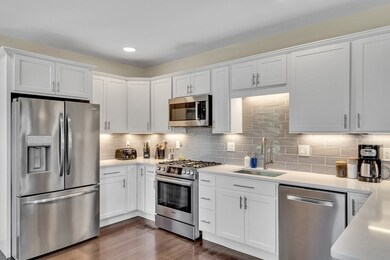 109 Warren St unit 109, Medford, MA 02155 - photo 2