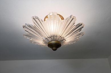 aunthenticlighting2