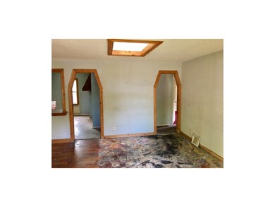 7106 Indiana Ave, Kansas City, MO 64132 - photo 4