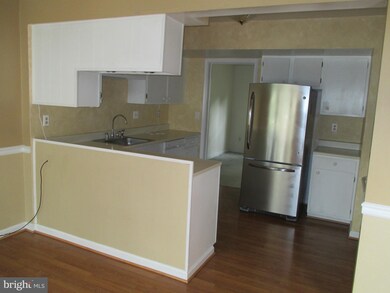 214 Fairfield Dr, Warrenton, VA 20186 - photo 4