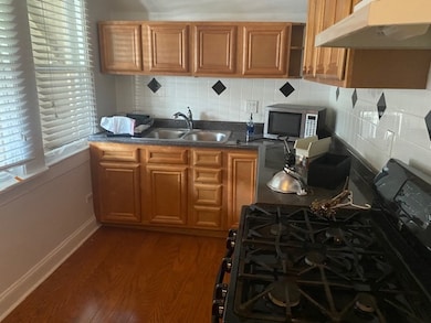 unlisted-address, Forest Park, IL 60130 - photo 4