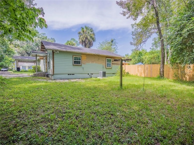 223 SE 9 St, Gainesville, FL 32601 - photo 4