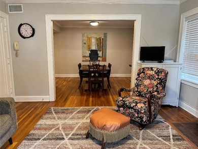 311 E 43rd St unit 2W, Kansas City, MO 64111 - photo 7