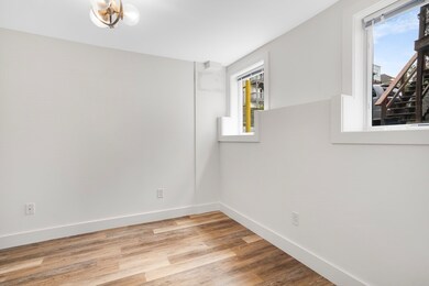 97 Condor St unit 1, Boston, MA 02128 - photo 4