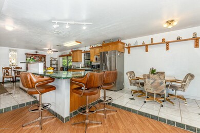 Camio Kitchen 1