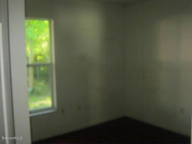 Bedroom..jpg