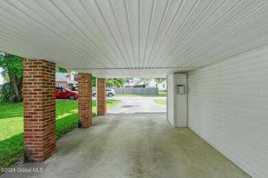 19-web-or-mls-1043-peter-rd