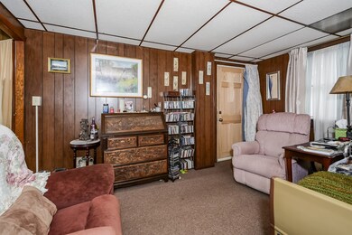 9 Grove St unit 11, Whitinsville, MA 01588 - photo 4