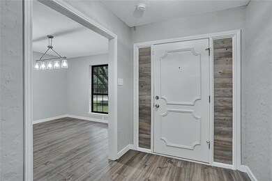 908 Highland Dr, Cleburne, TX 76033 - photo 4